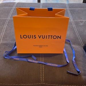 Louis Vuitton shopping bag- brand new!
